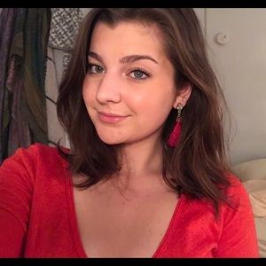 Meet your Posher, Tay